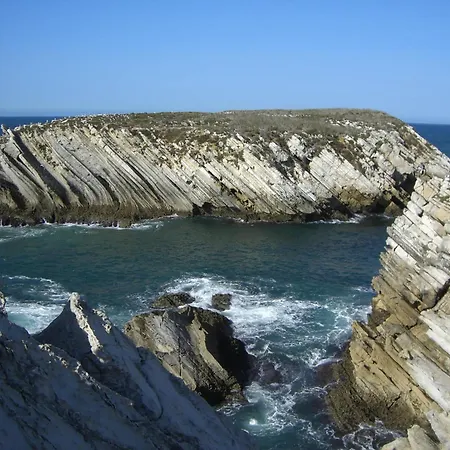 Elegant Mello With Beautiful Outdoor Area * לוריניה