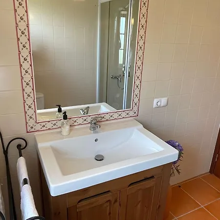 Elegant Mello With Beautiful Outdoor Area Lourinha (Lisbon)