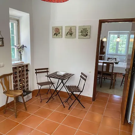 Elegant Mello With Beautiful Outdoor Area לוריניה