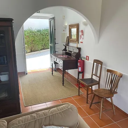 וילה Elegant Mello With Beautiful Outdoor Area