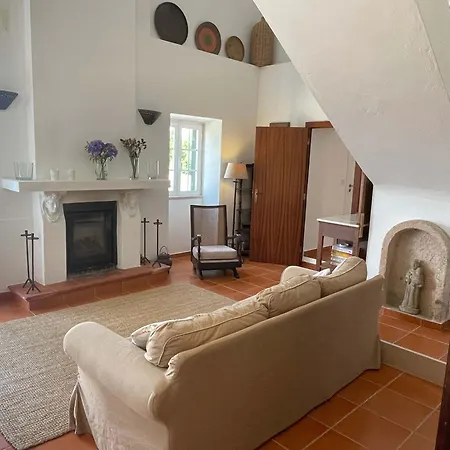 Elegant Mello With Beautiful Outdoor Area וילה *