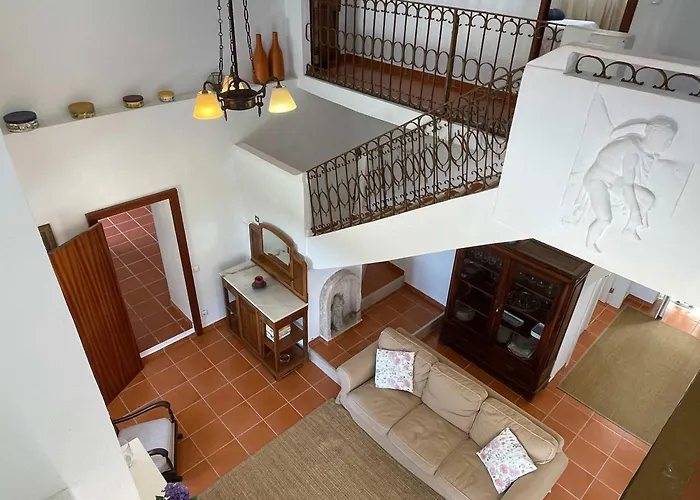 Villa Elegant Mello With Beautiful Outdoor Area Lourinha (Lisbon)